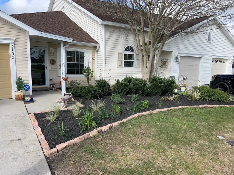 Spiced Up Lawn Service project 5 in Lynn Haven, FL